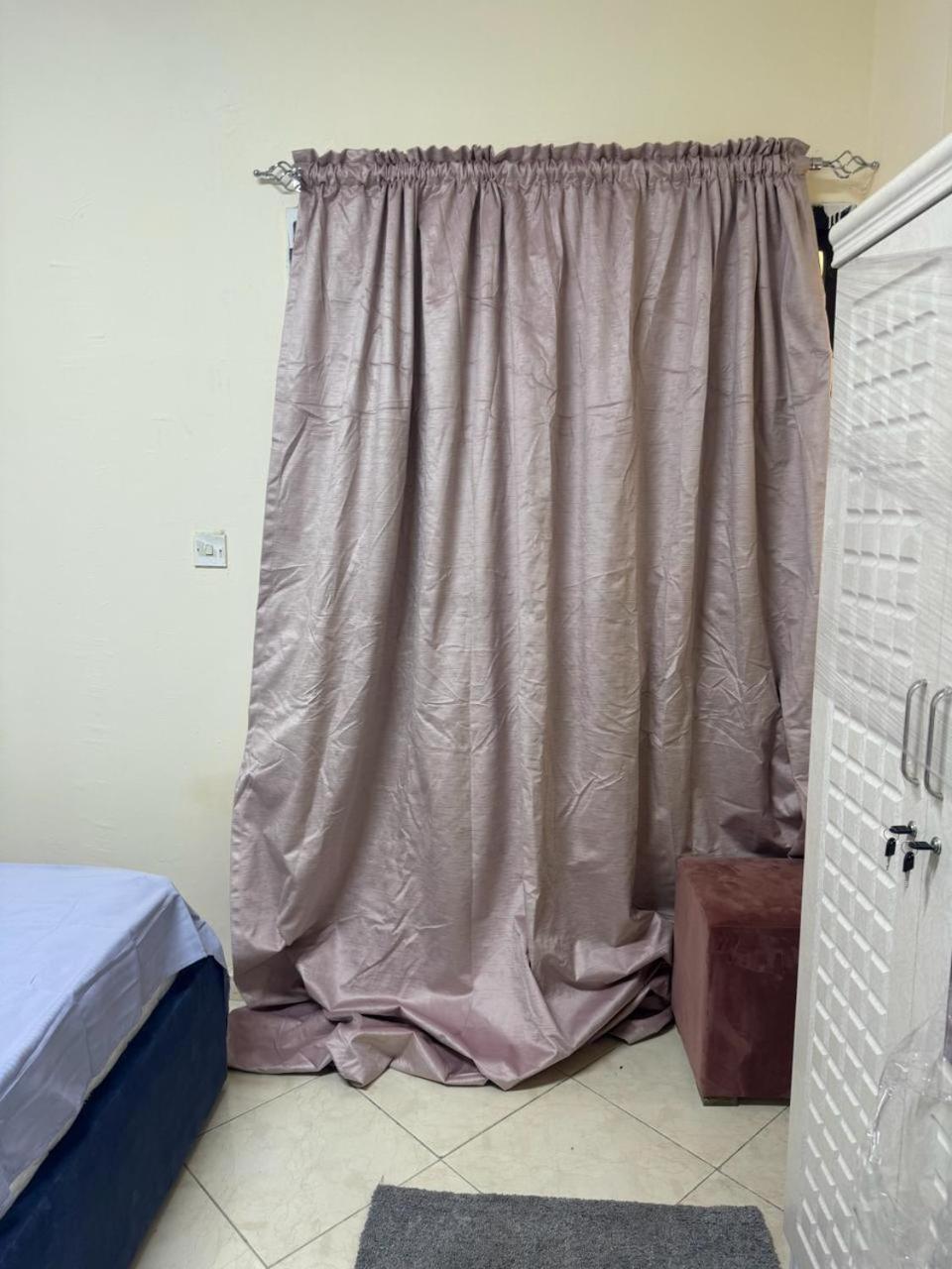 Provis Apartment Sharjah Luaran gambar